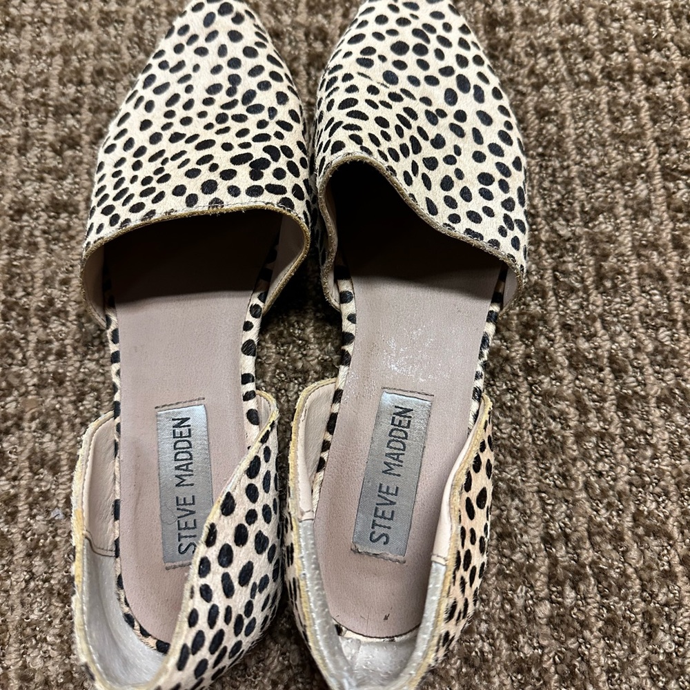 Steve Madden slide ons